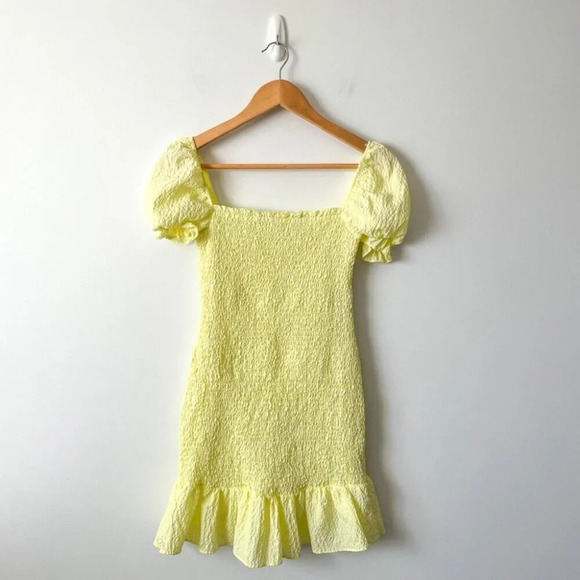 Zara Smocked Textured Ruffle Hem Mini Dress Pastel Yellow Blogger Fav Sz S - Picture 5 of 10